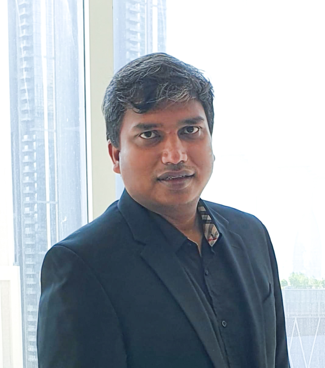 Image for Dake Rechsand’s ‘Magic Sand’ Aims To End UAE’s Food & Water Deficit Within 5 Years