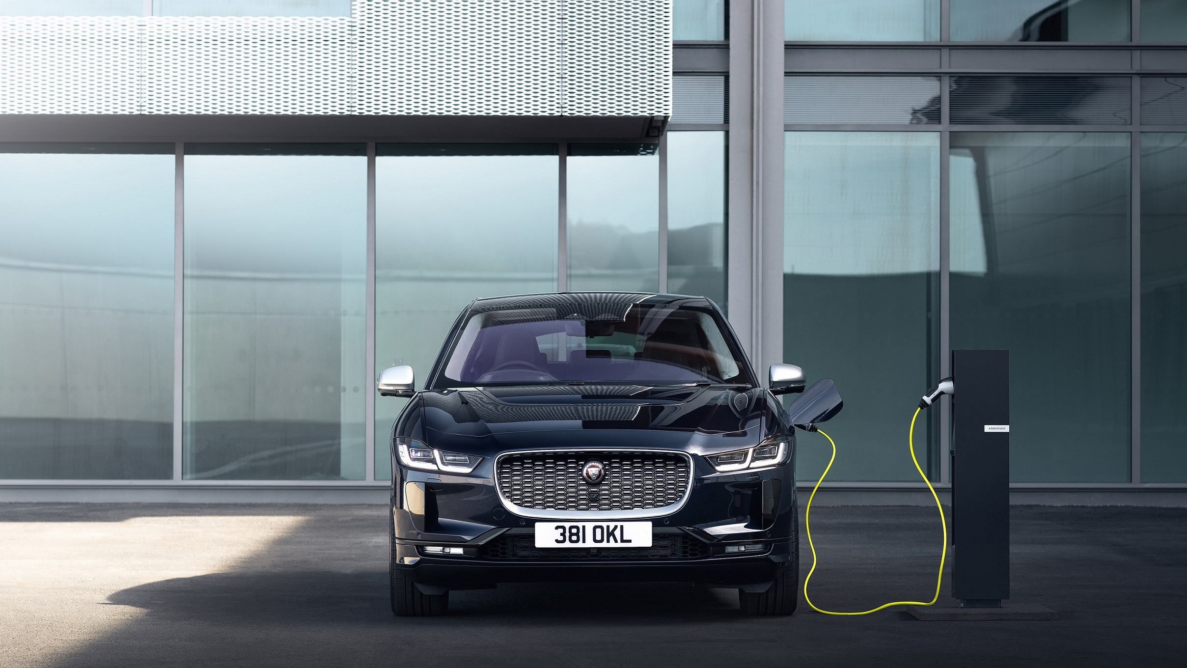 Image for Jaguar Land Rover Upcycles Aluminium To Cut Carbon Emissions By A Quarter