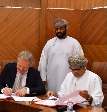 Image for Shell signs agreement on energy development in Oman