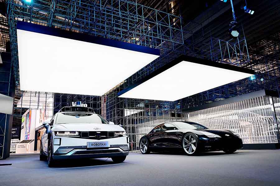 Image for Hyundai Motor Presents Carbon Neutral Commitment  At IAA Mobility 2021
