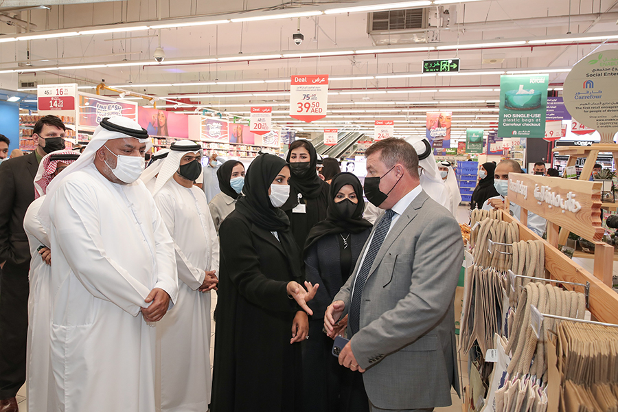 Image for Abu Dhabi Retailers Single-Use Plastic Bags Ban Starts Today