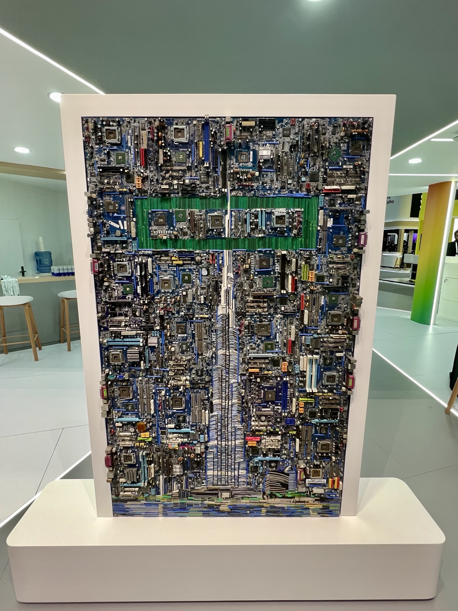 Image for HPE Presents Electronic Waste Art Installation At GITEX This Year: A Symbol Of Environmental Concerns