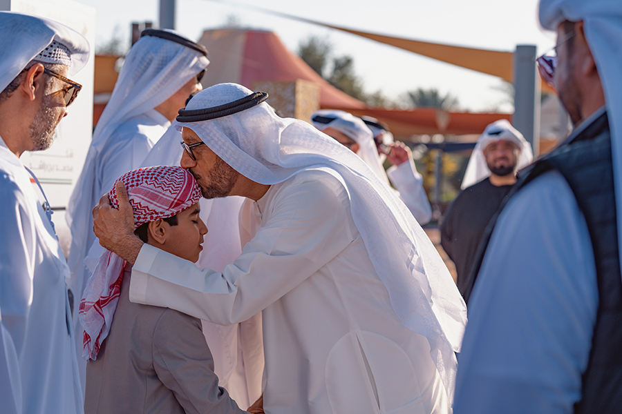 Image for Heads Of Dubai Government Entities Participate In The ‘Planting 20,000 Trees’ Initiative
